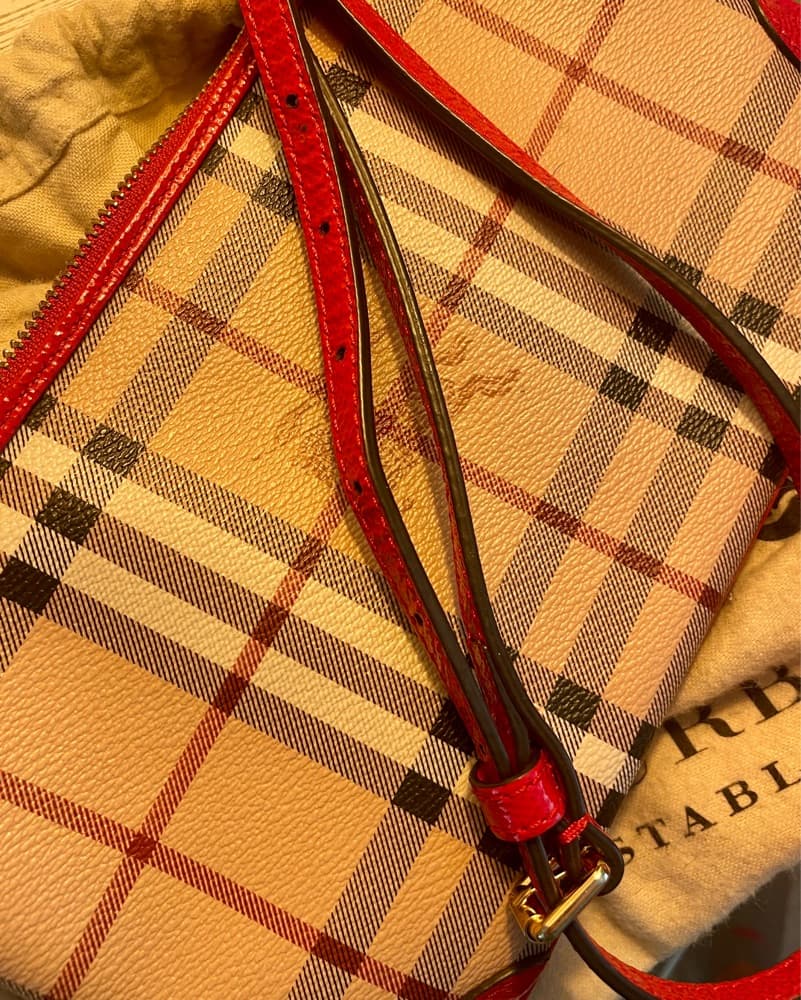BURBERRY Crossbody with adjustable strap - Image 2