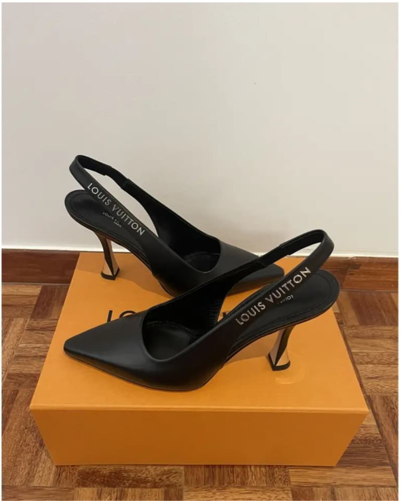 Chic Louis Vuitton Slingback Pumps - Image 1