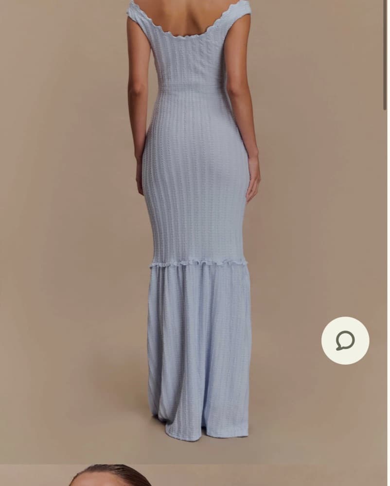 Elegant Pleated Midi Dress - Image 2