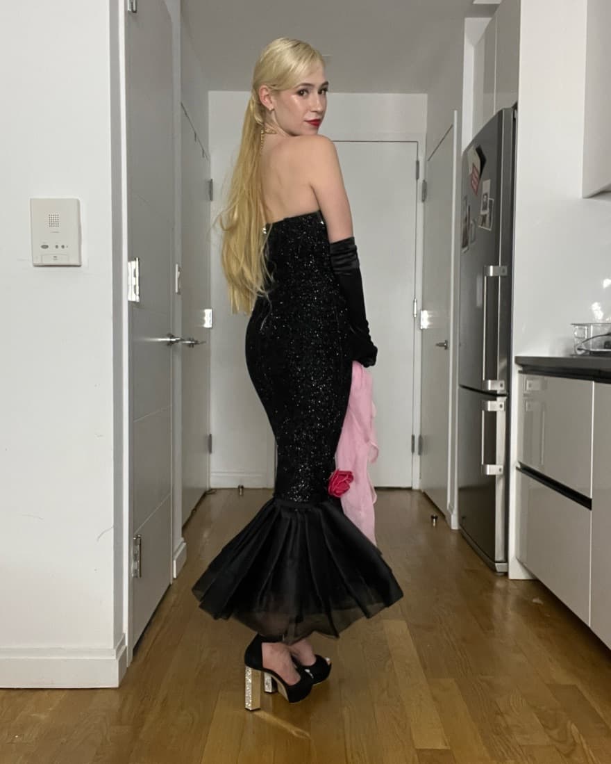 Unique Vintage Barbie Dress - Image 5