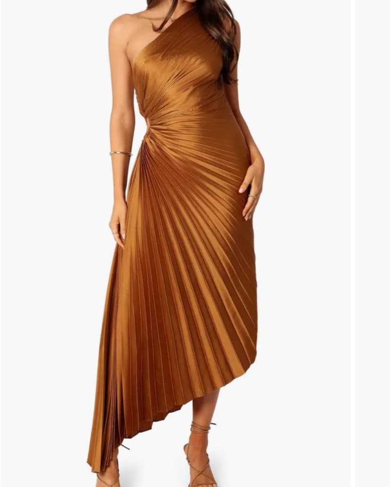 Stunning Pleated Maxi Dress - Image 2