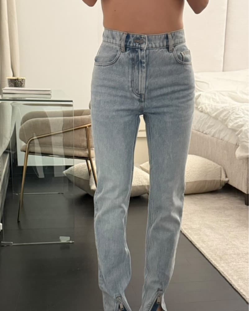 Area New Denim Jeans with Zip Details - Image 4