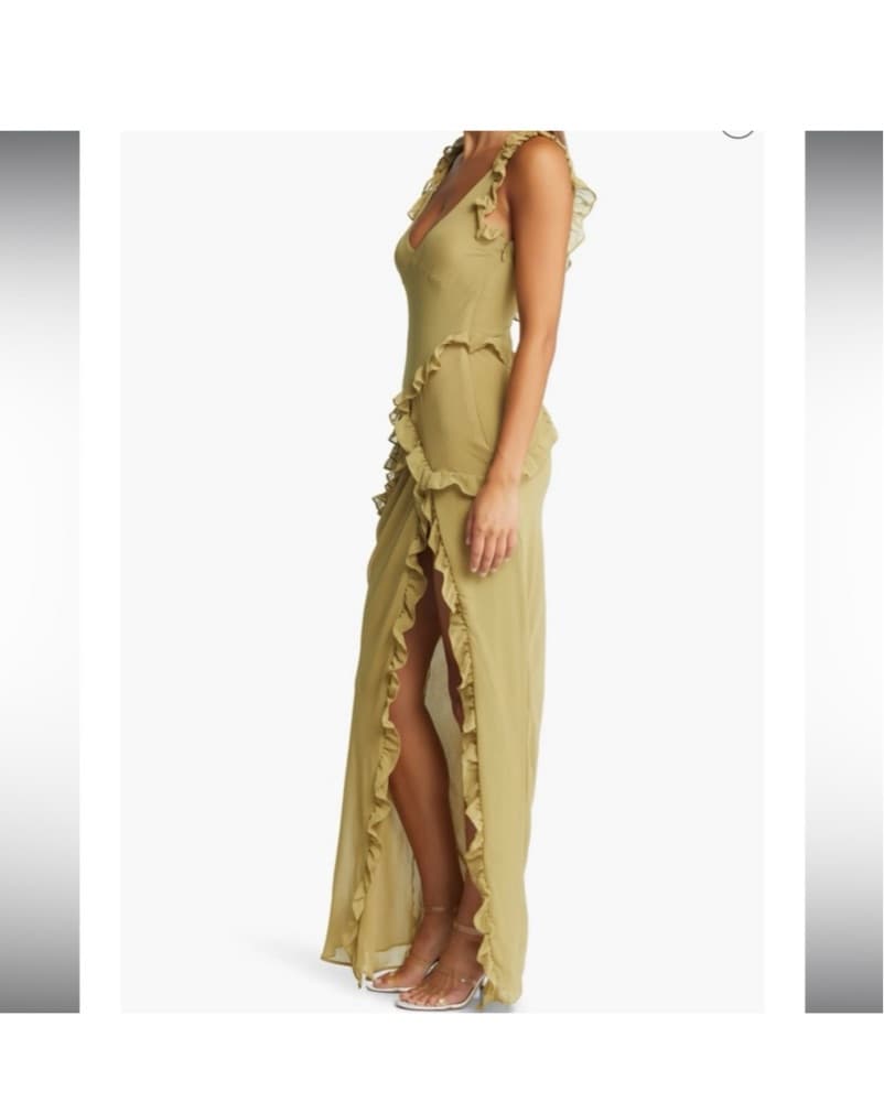 Elegant Ruffle Maxi Dress - Image 3
