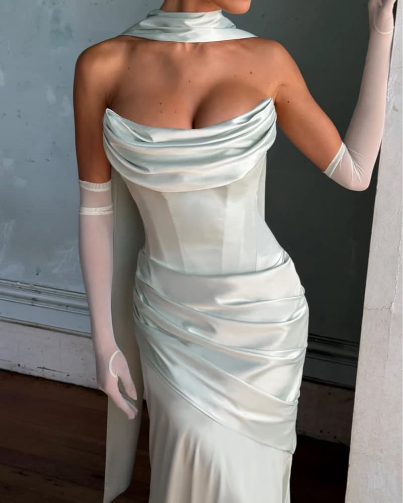 BABY BOO Elegant Satin Boned Gown - Image 3