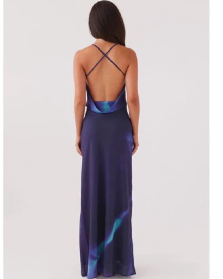 Wavy Blue Summer Dress - Image 2