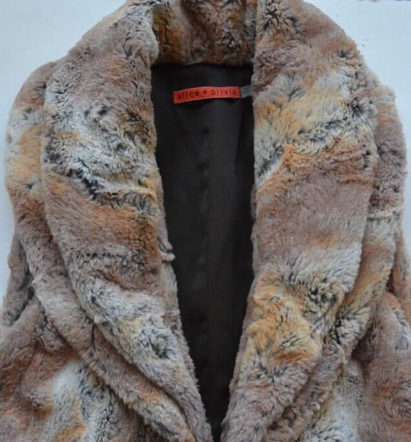 Alice & olivia Beige Fur Vest  - Image 4