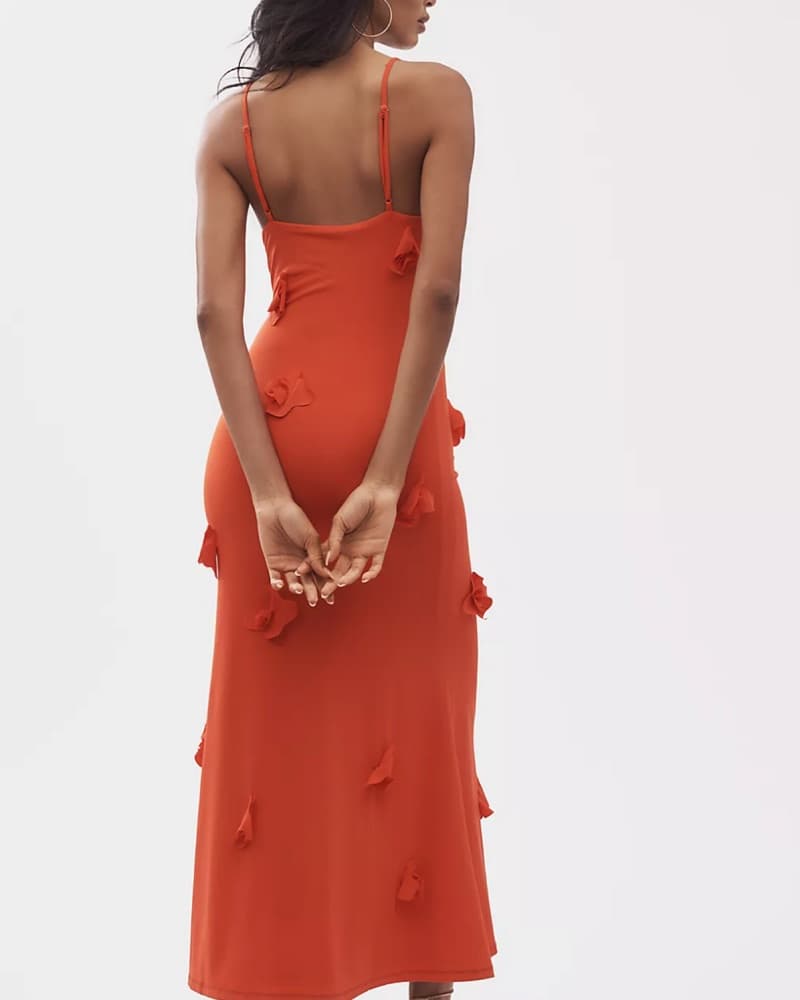 Bardot Sleeveless 3D Floral Fitted Midi  - Image 2