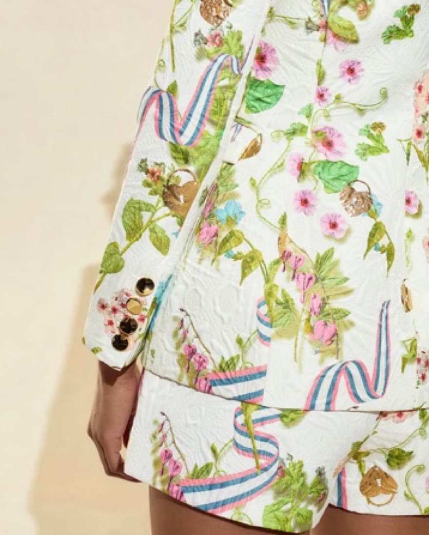 Printed Brocade Pleated Short Set - Image 3