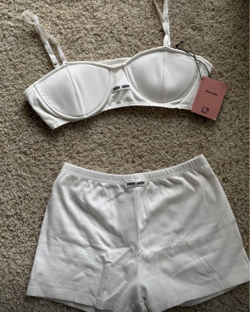 Miu Miu White Shorts And Bra Set - Image 4
