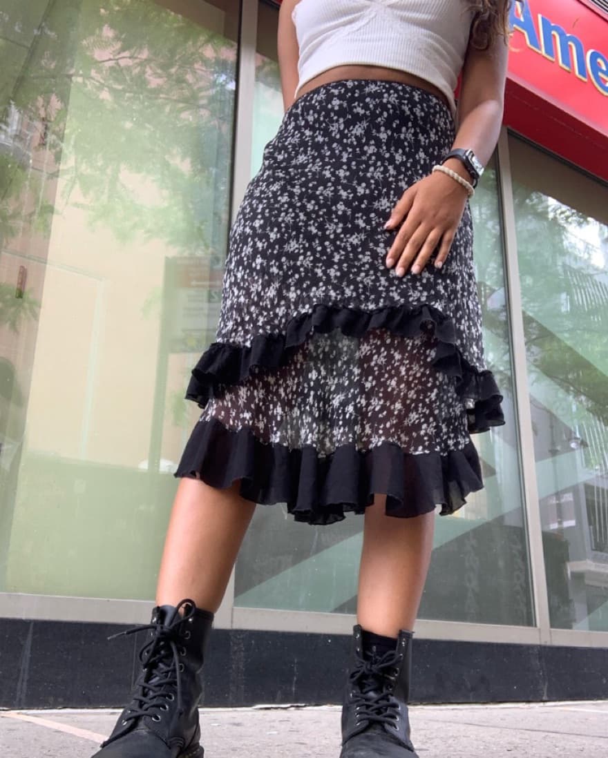 Black & White Long Floral Skirt - Image 2