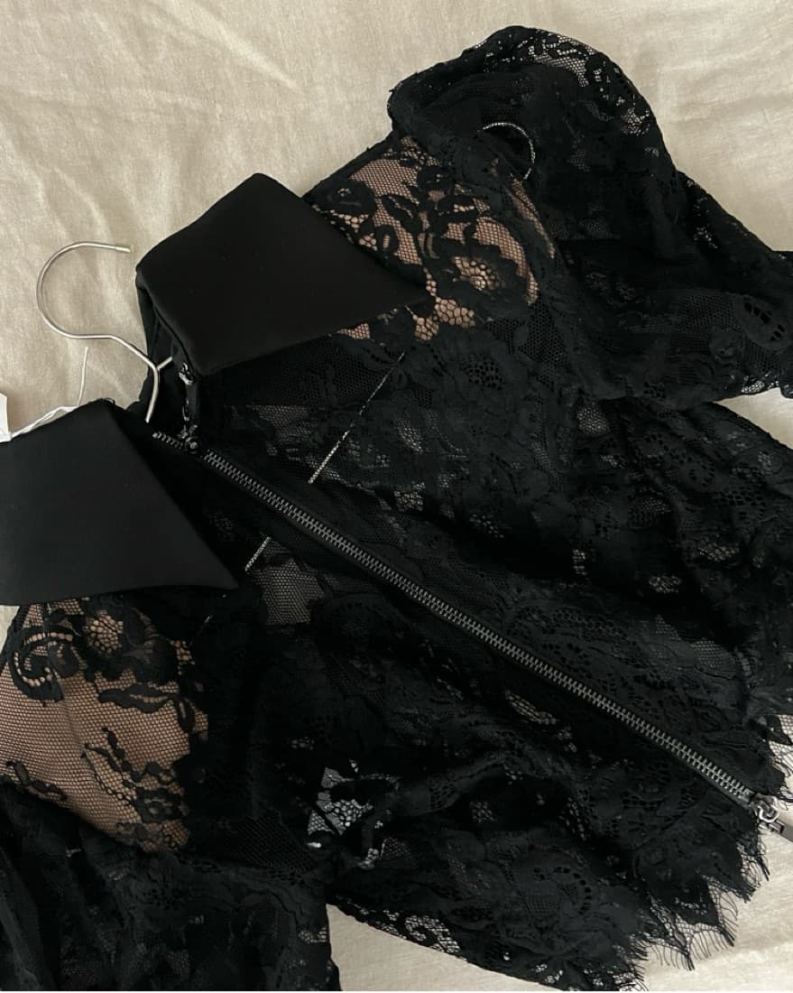 Bronx & Banco Lace Top - Image 3