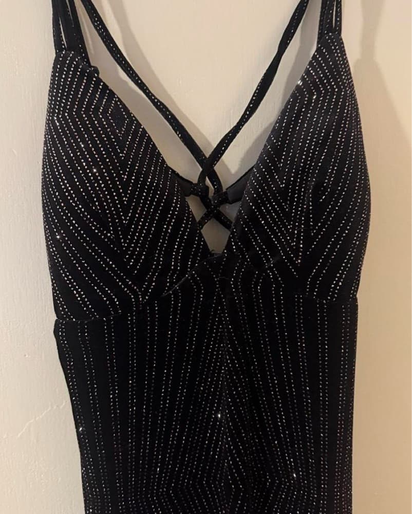 Windsor Sparkling Gown w Backless Detail - Image 4