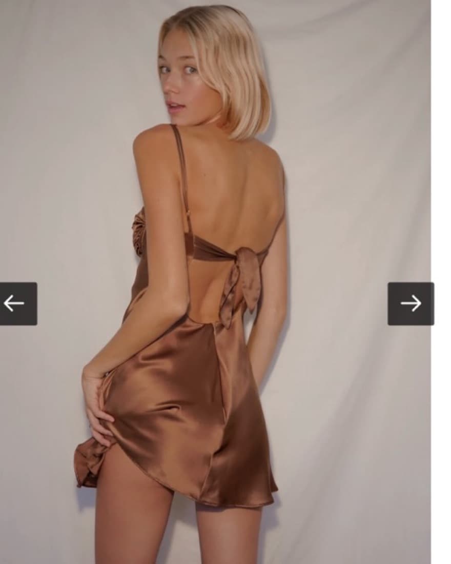 Two Bodies Izzy dress in Mocha - Image 2