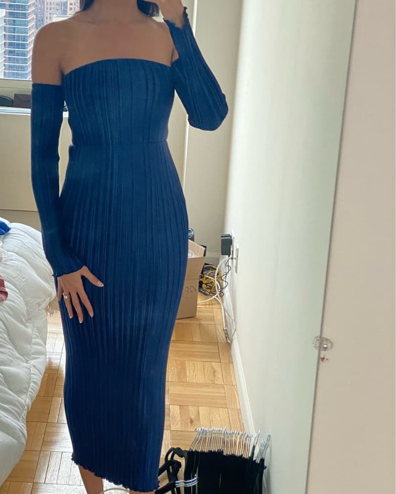 L’IDÉE Gatsby Plissé Midi Dress - Image 5