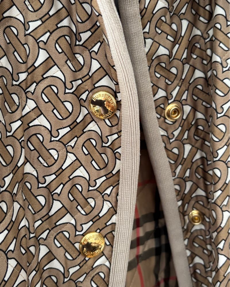 Burberry Printed jacket - US 6 - Image 3