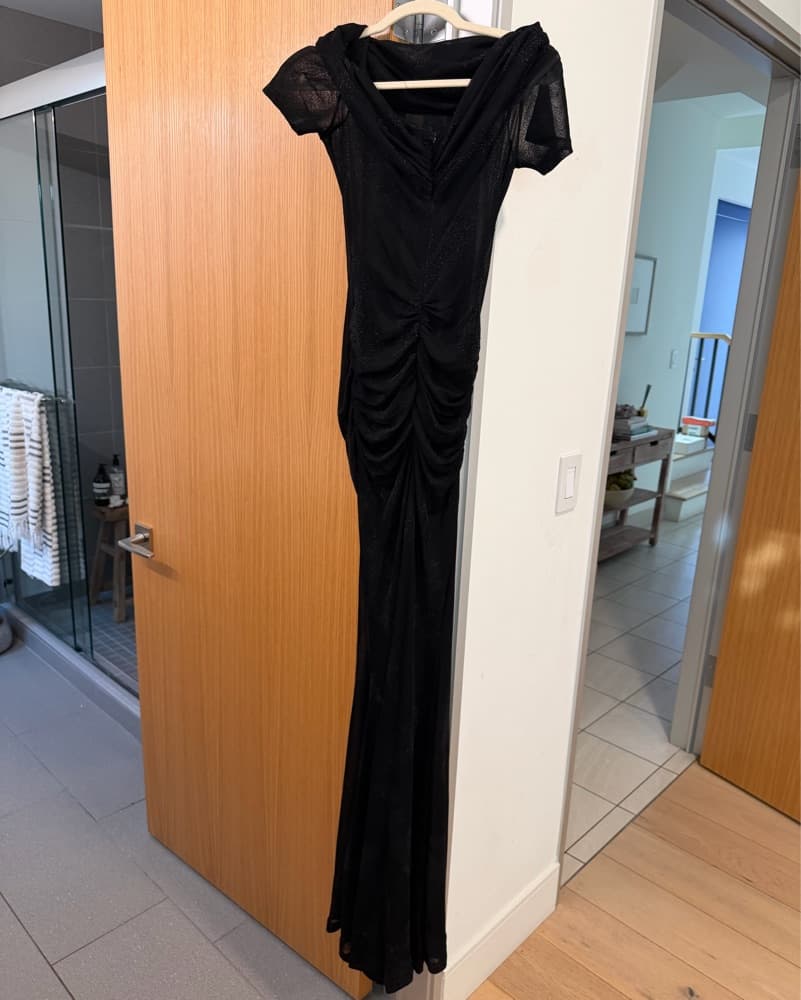 Elegant Black Ruched Maxi Dress - Image 3