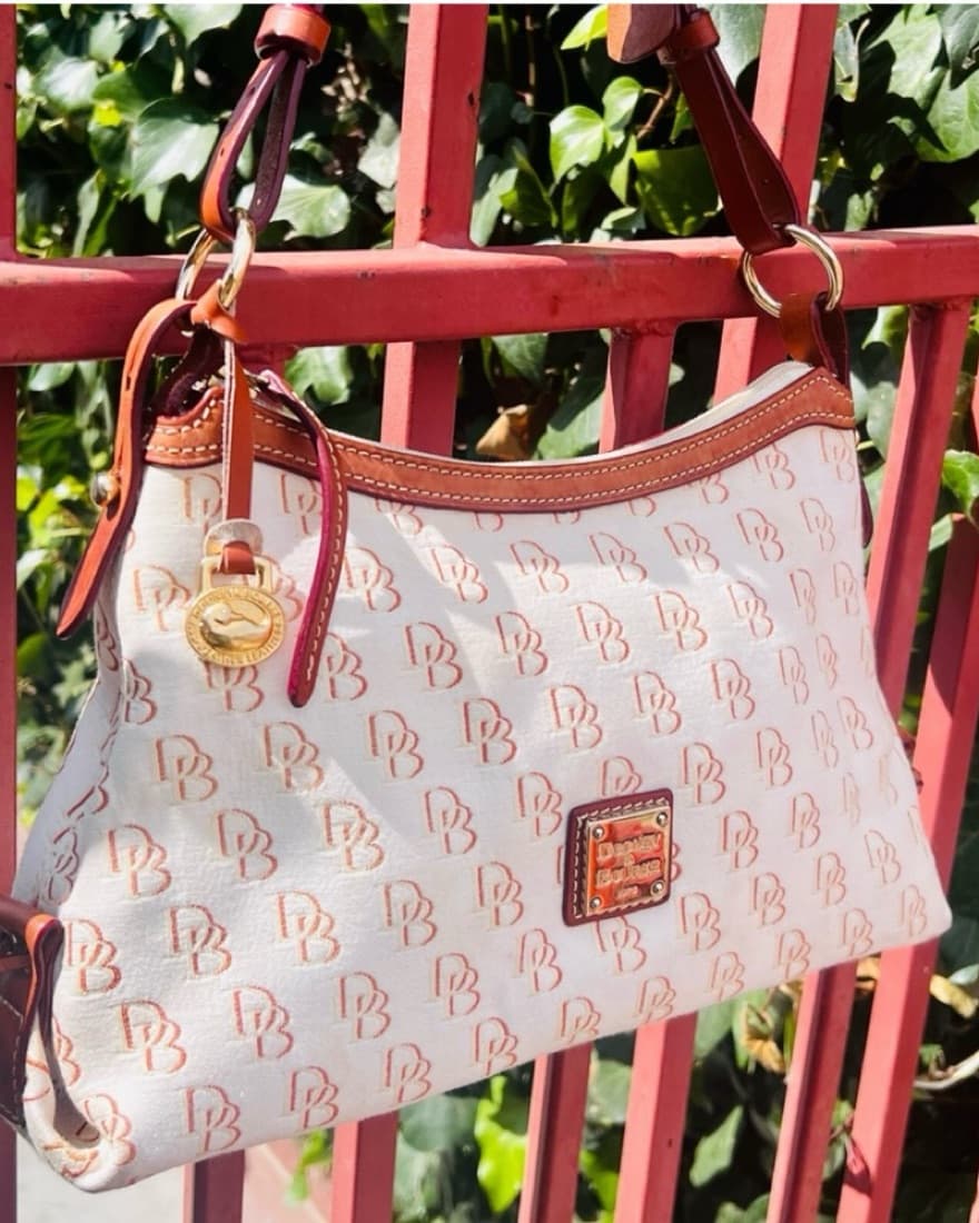 Dooney & bourke | Chic Vintage Hobo - Image 2