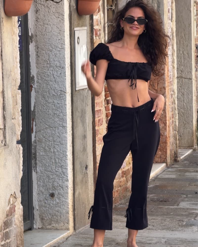 Cindy Black Crop Set - Image 1