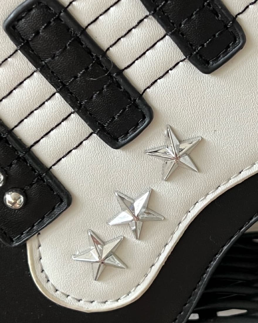 Rockin’ Guitar Purse - Image 3