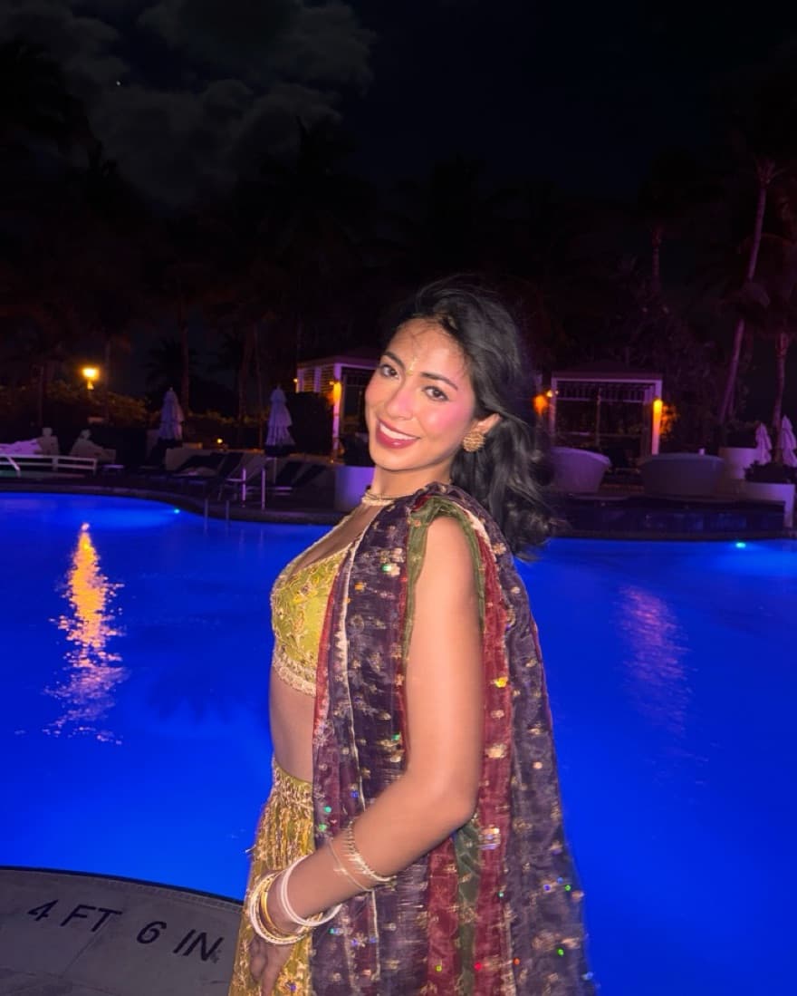 Lashkaraa Sangeeth Lehenga - Image 3