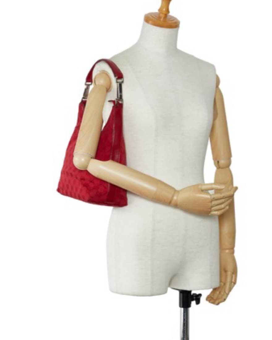 Gucci Red GG Canvas Shoulder Bag - Image 3
