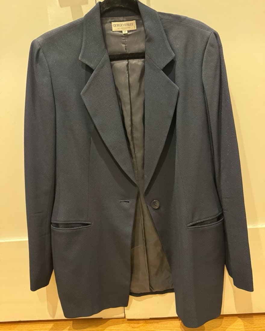 Chic Giorgio Armani Pinstripe Blazer - Image 2