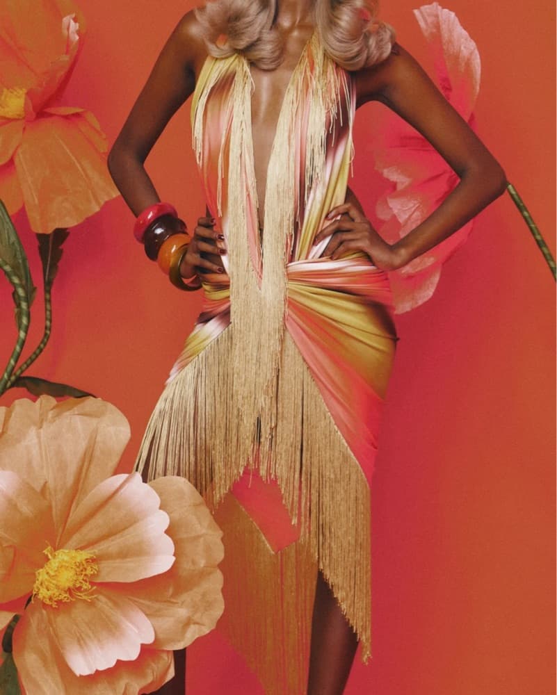 Vibrant Sunset-Inspired Fringed Sarong - Image 5