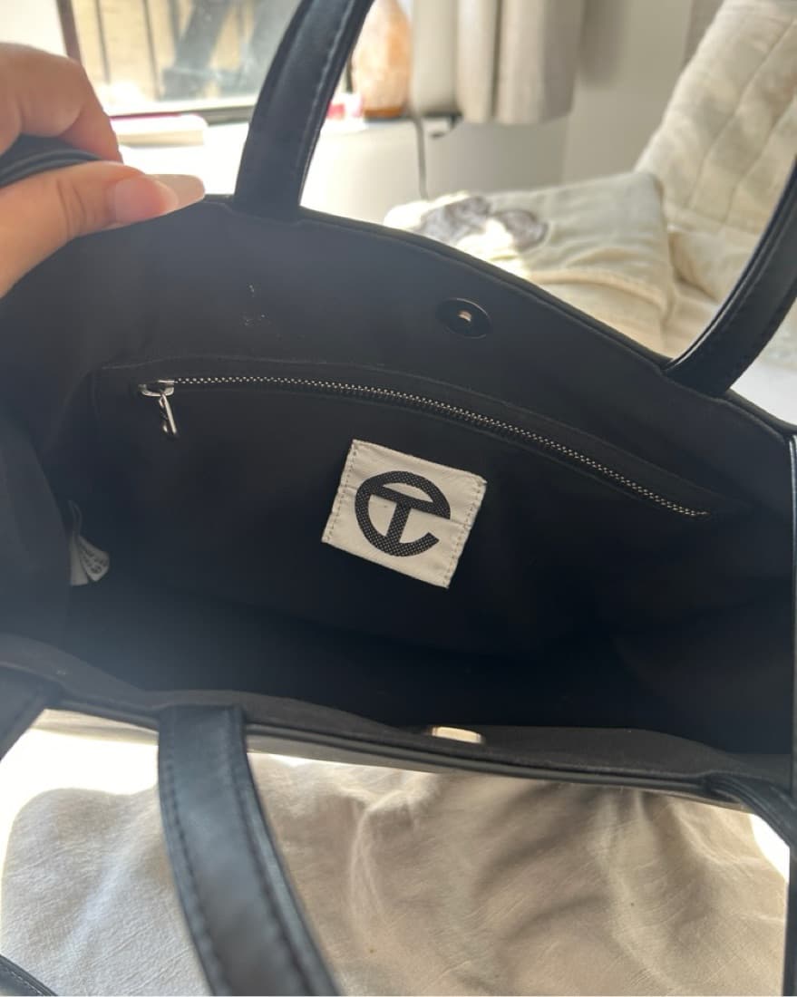 Telfar Medium Shopping Bag - Image 3