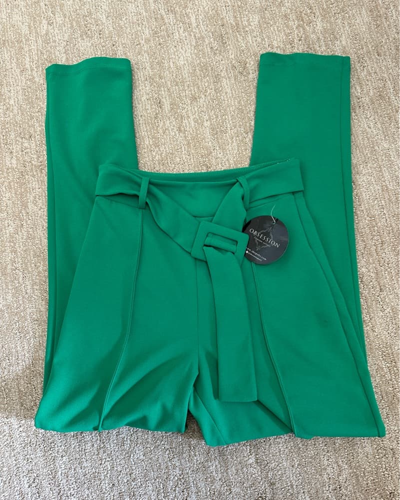 High Waisted Belted Kelly Green Trouser - Image 2