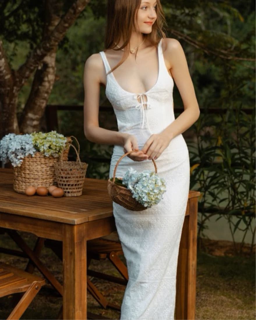 Adeirlina Lantana White Midi Dress - Image 1