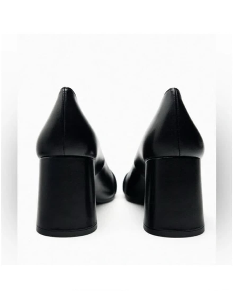 Zara Block Heels with Buckles - Image 3