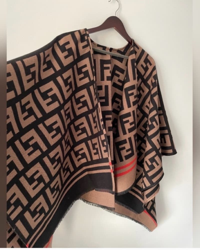 Fendi Wool Pancho/cape - Image 2