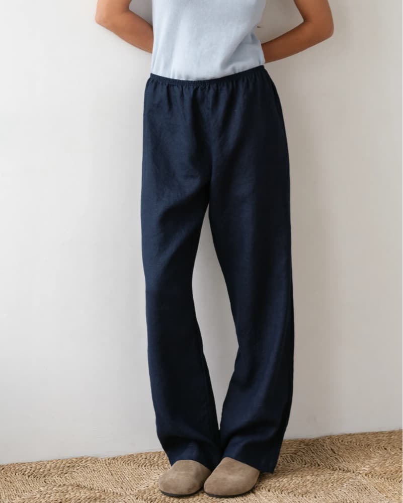 Relaxed Navy Linen Pants - Image 3