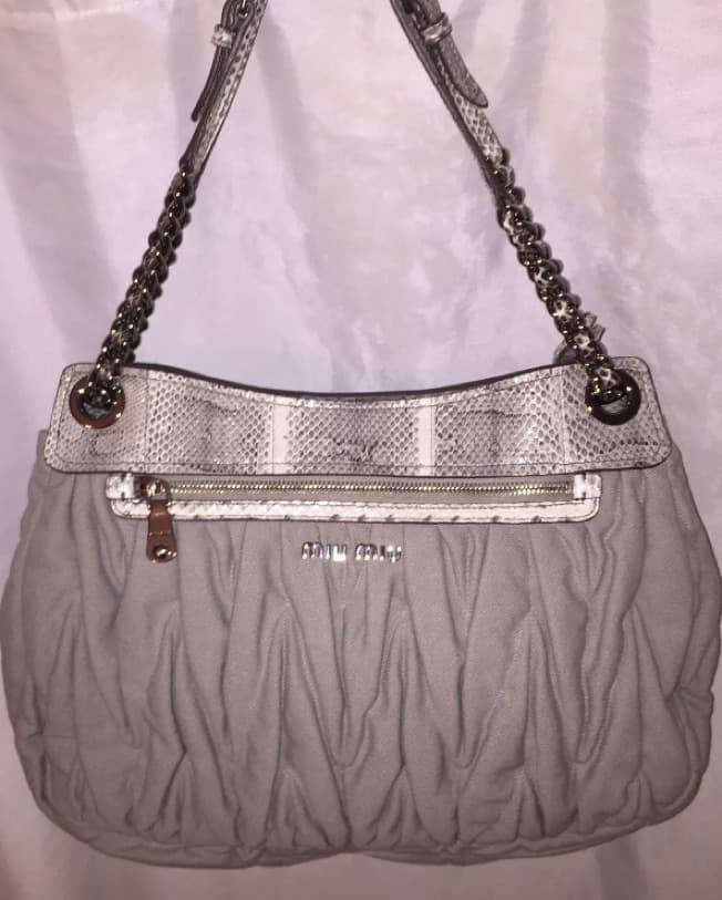 MIU MIU python oversized shoulderbag - Image 5