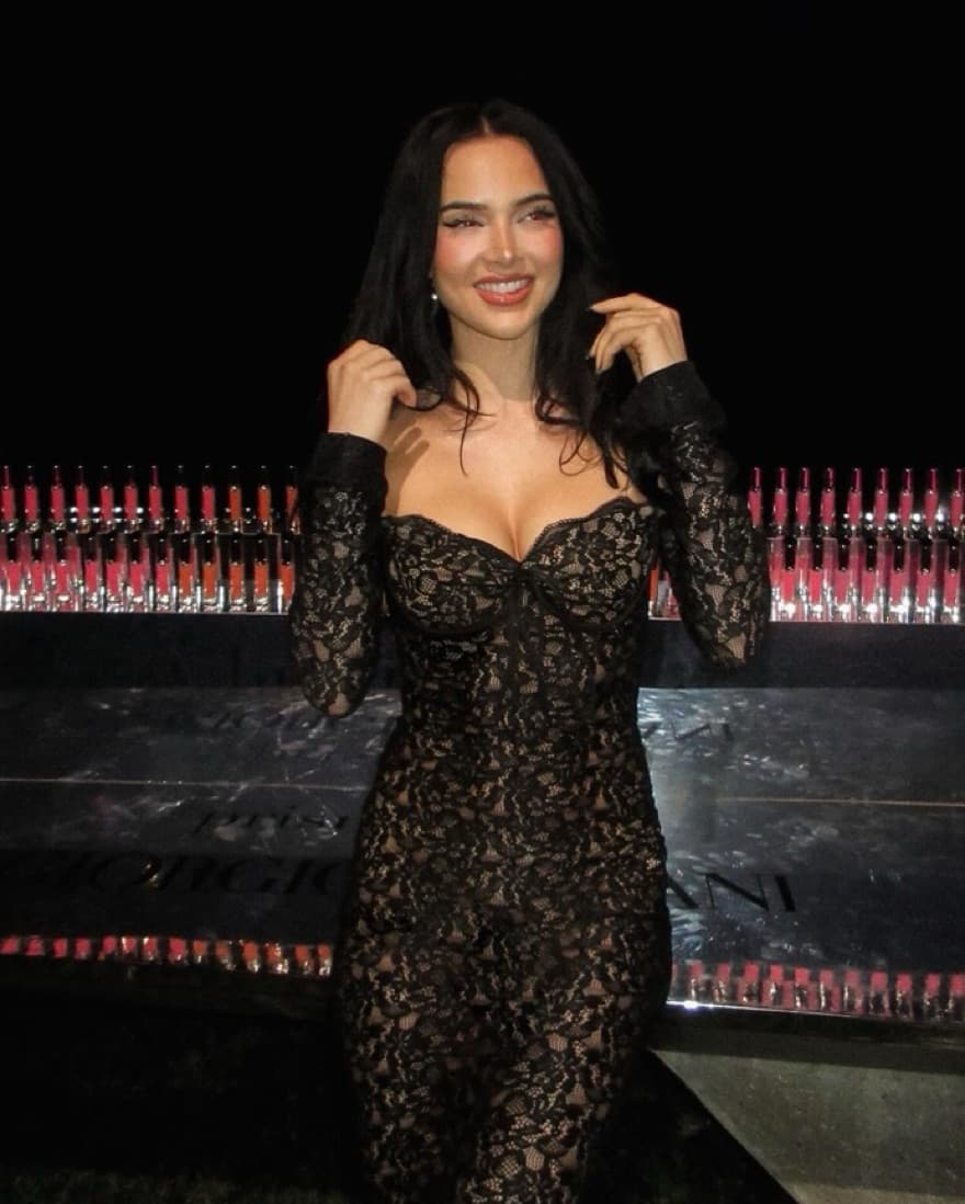 Miss Circle Black Lace Dress - Image 1