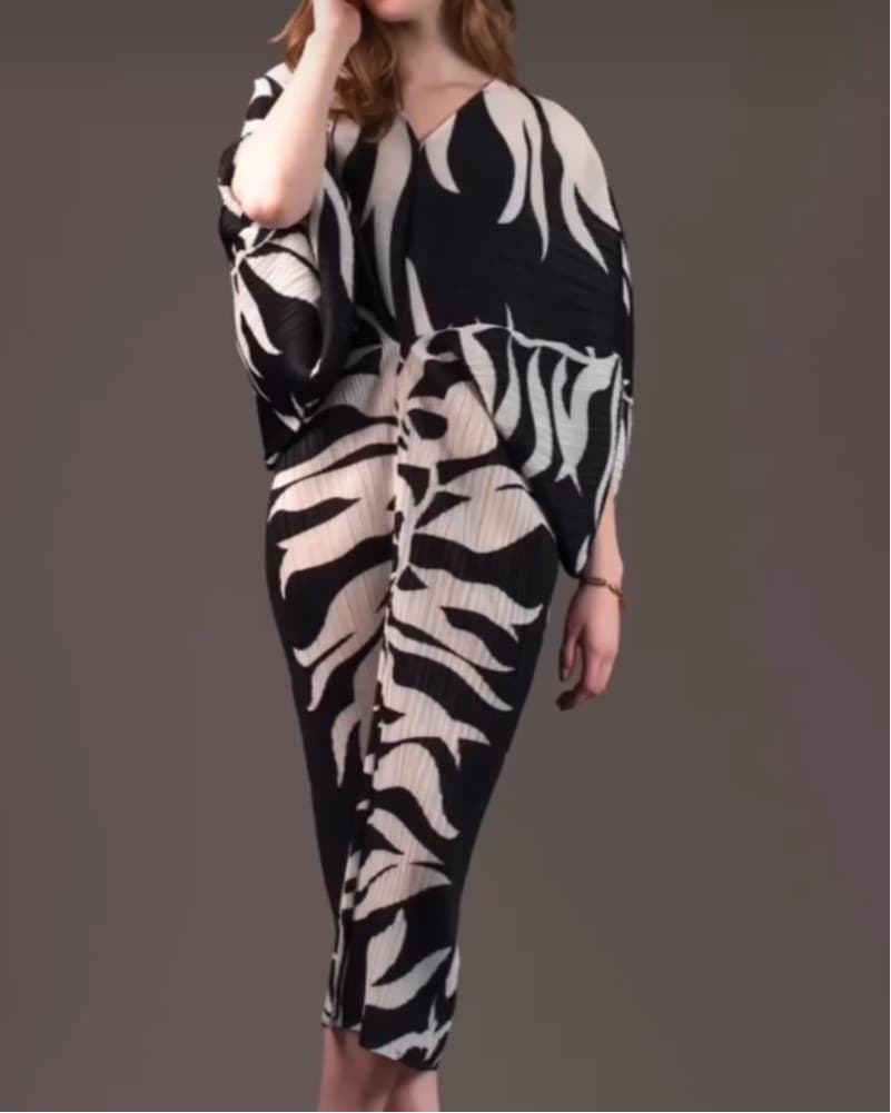 Striking Zebra-Patterned Dress - Image 3