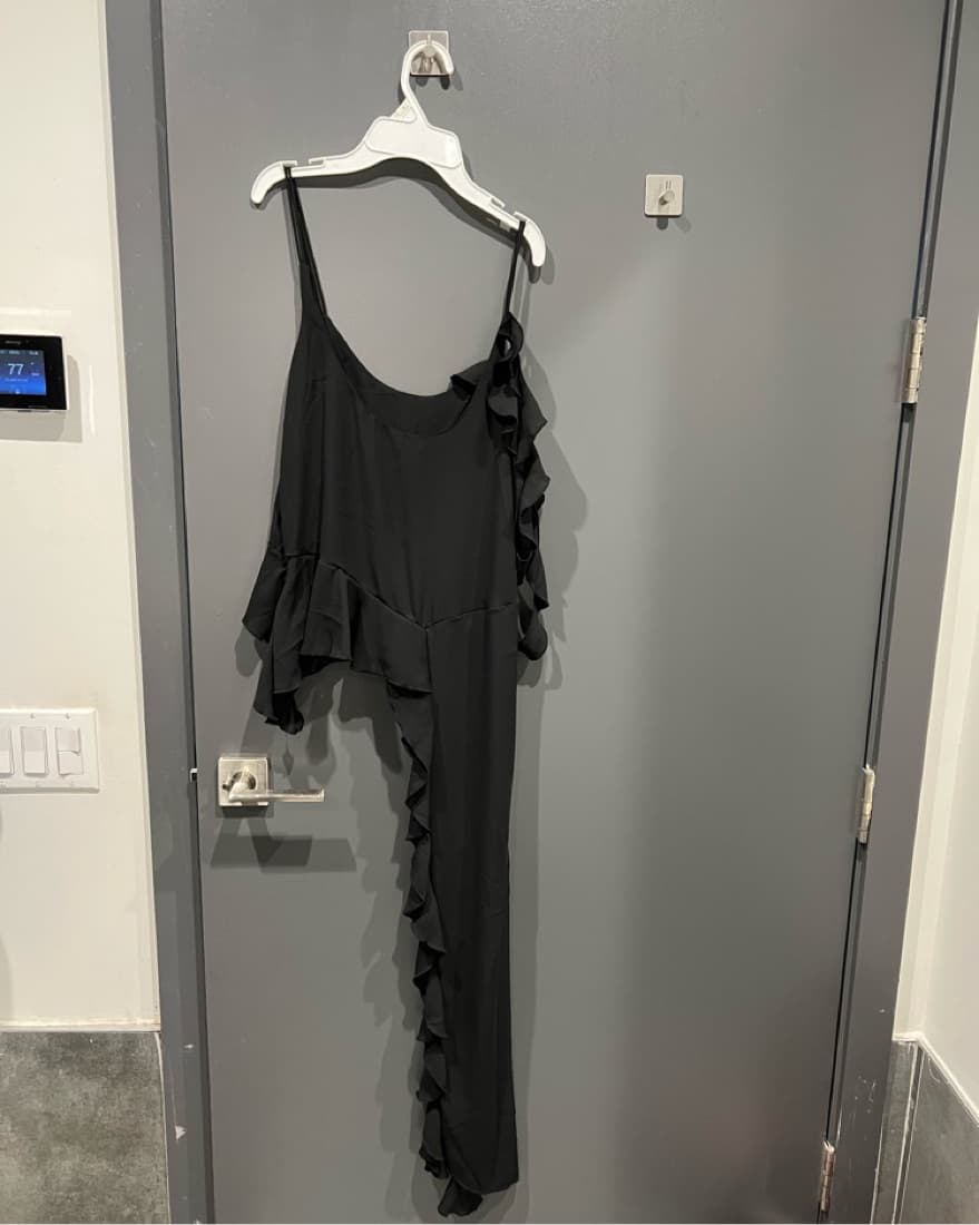 zara ruffled asymmetrical top dupe!  - Image 4