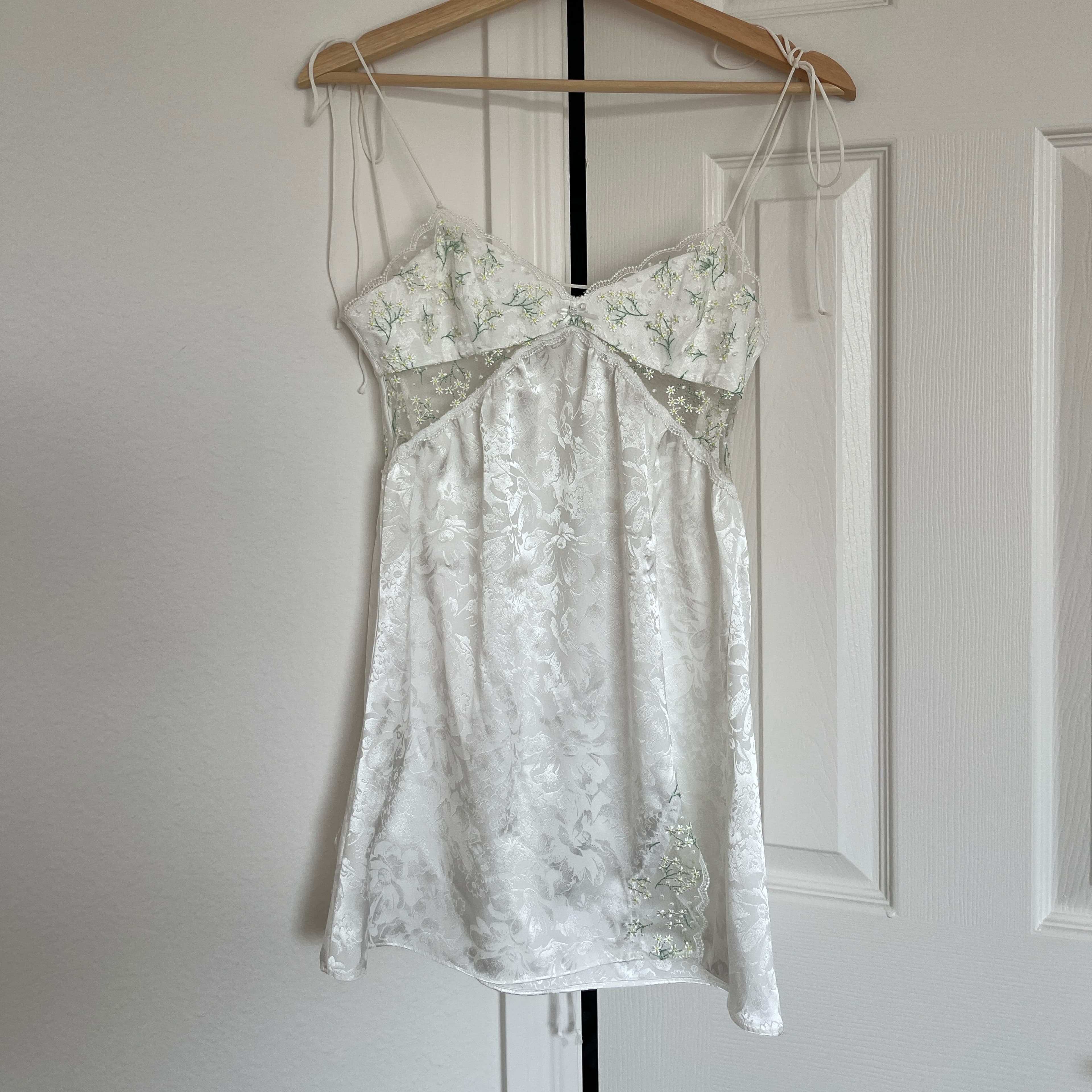 For Love and Lemons - Baby's Breath Slip - Image 3