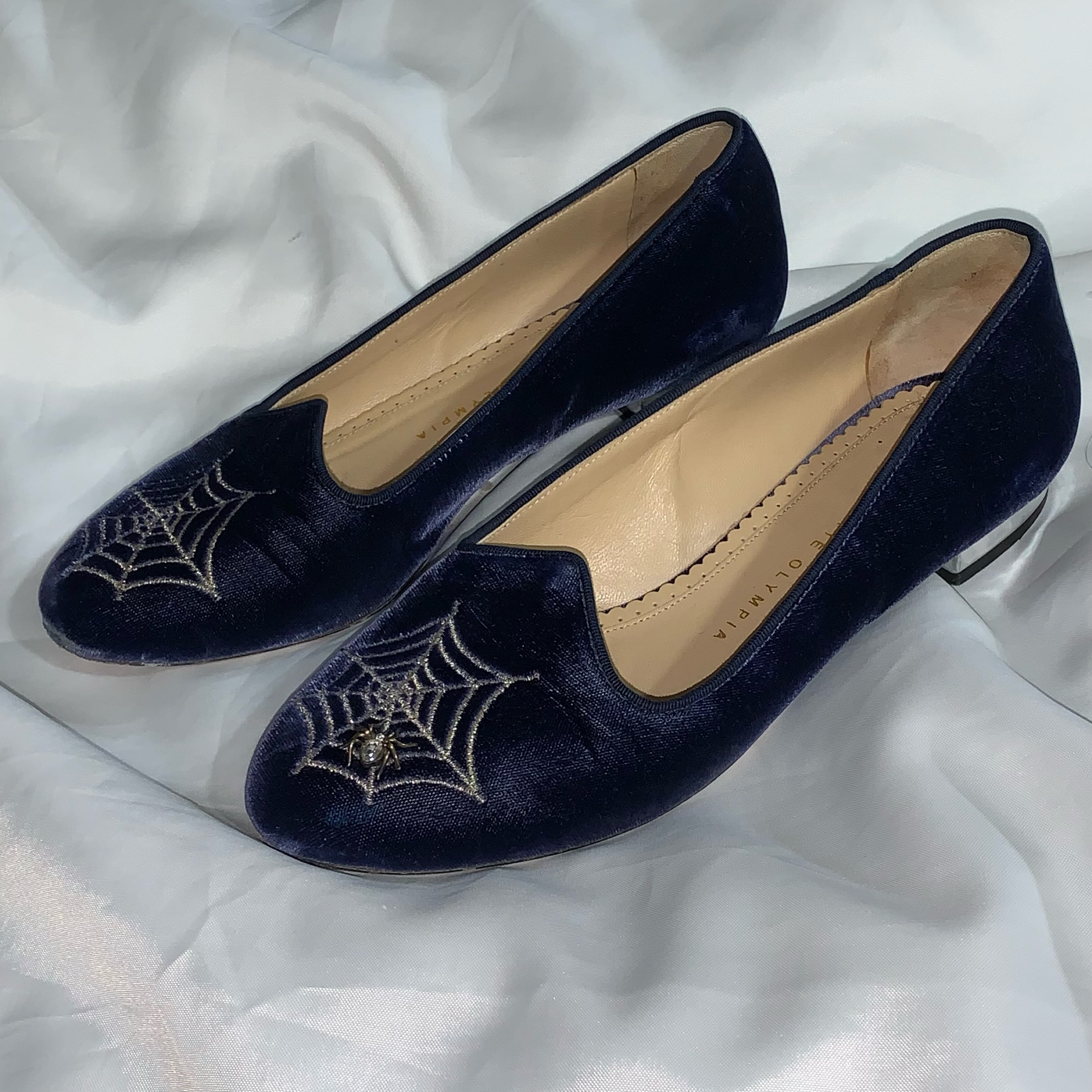 CHARLOTTE OLYMPIA size 37 velvet FLATS - Image 5