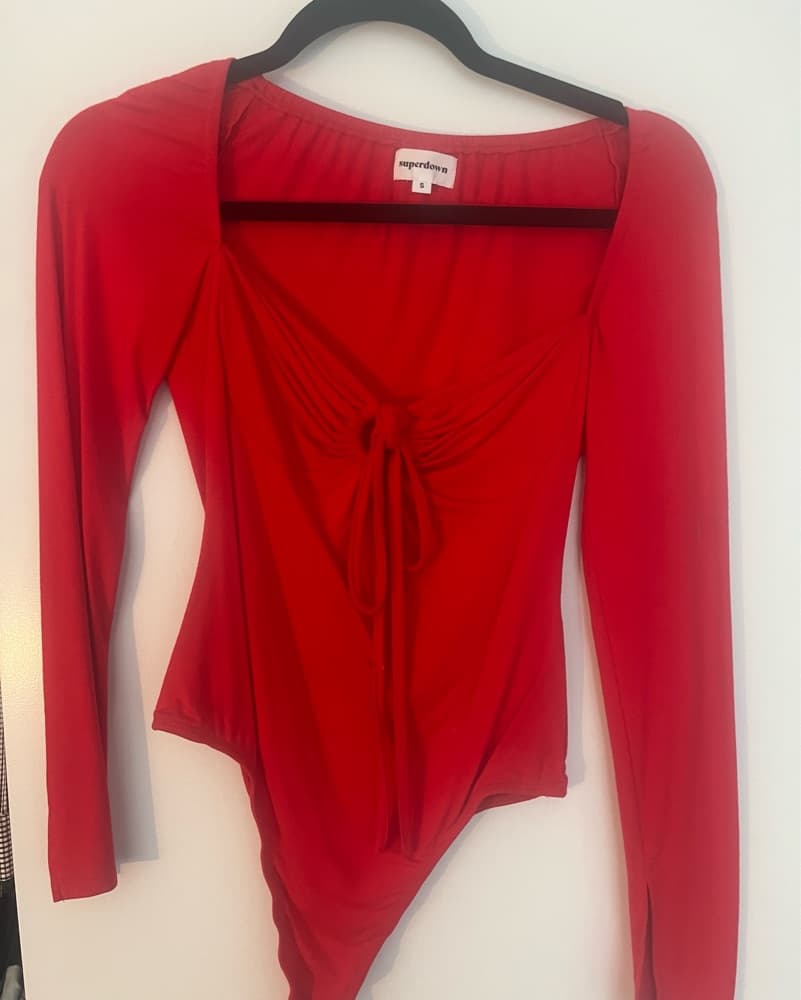 Vibrant Red Bodysuit with Plunging Neckline - Image 2