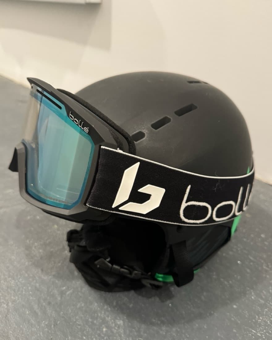 Bollé Ski Helmet + Goggles - Image 2