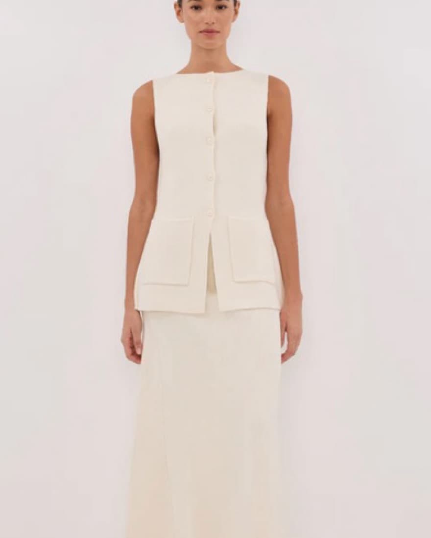 DISSH CREAM LONGINE KNIT VEST - Image 2
