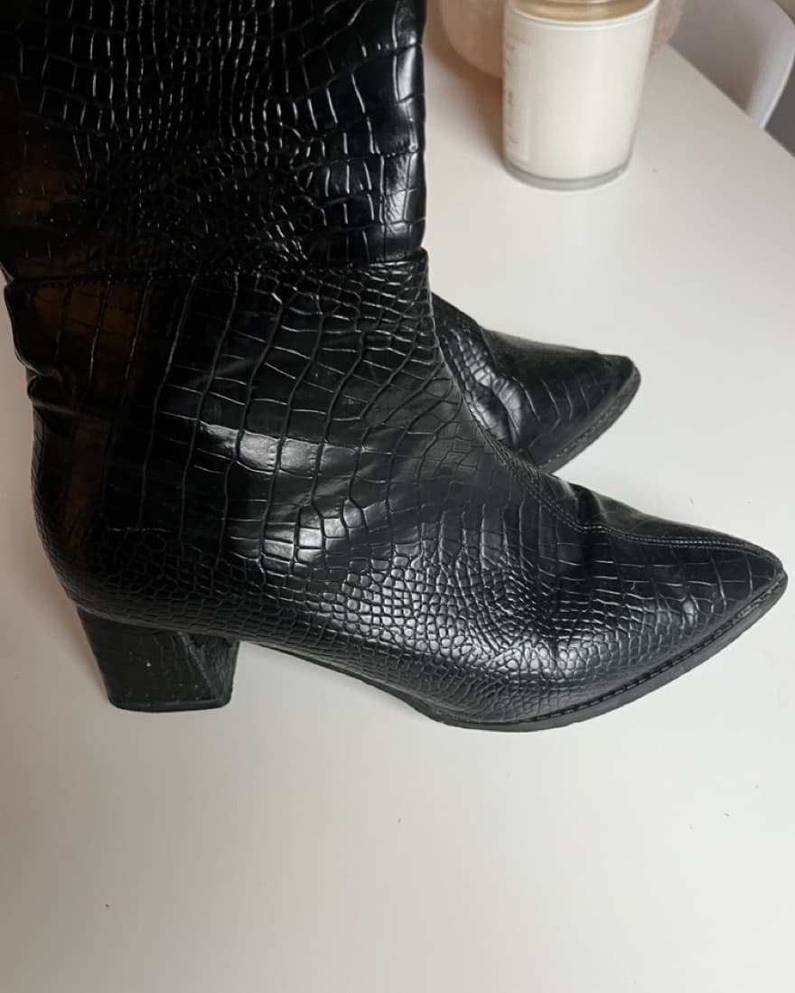 Black Knee High Boots - Image 3