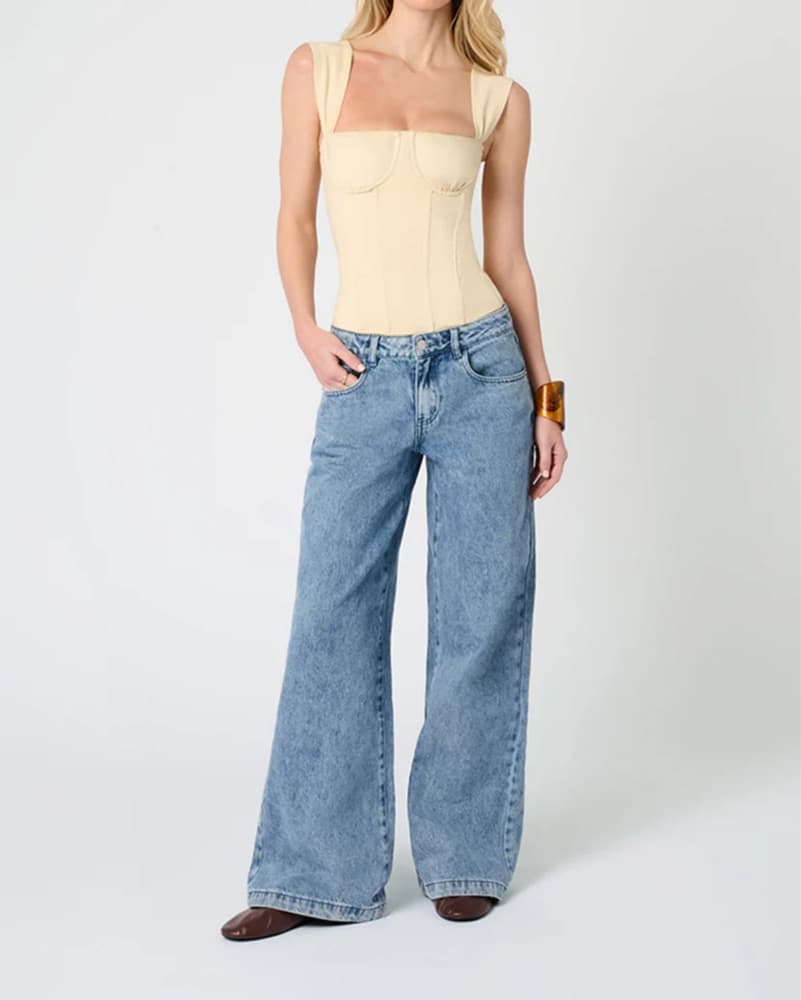 Ruched Cup Corset - Image 4