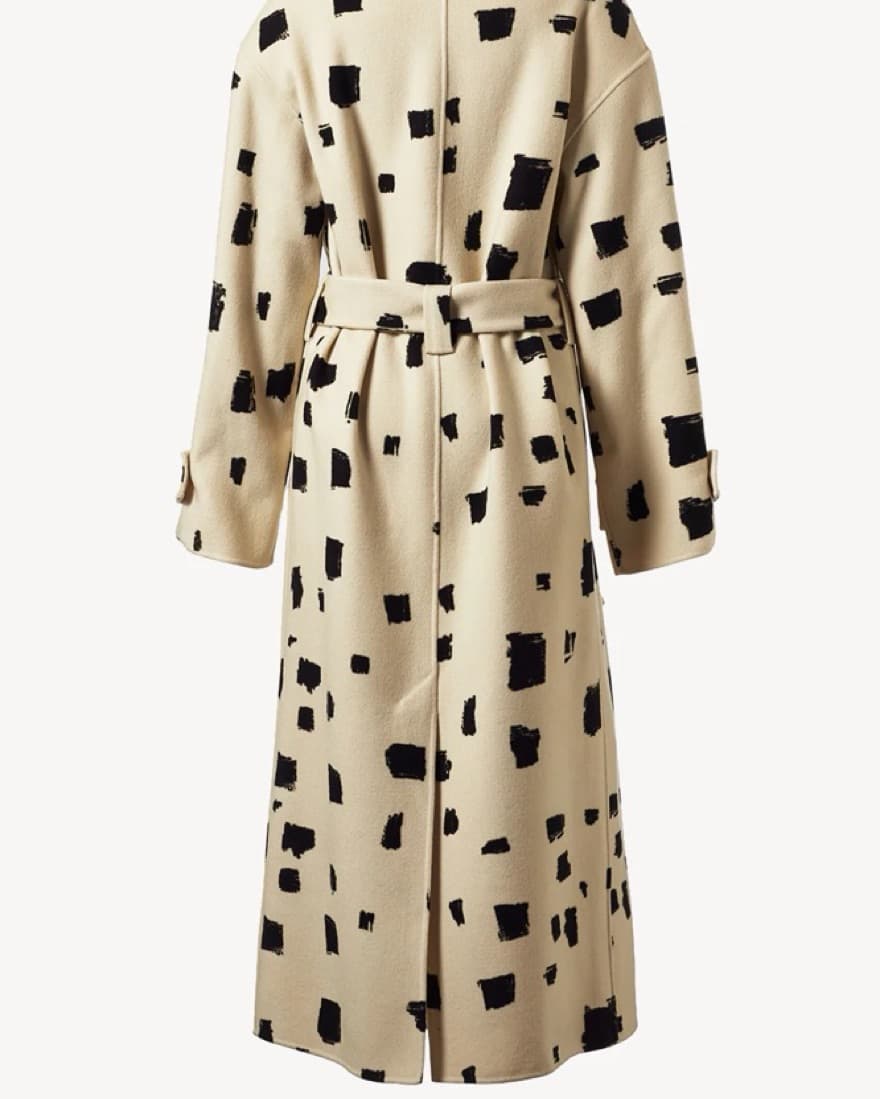 TOVE- Adut Coat Cream/Black - Image 3