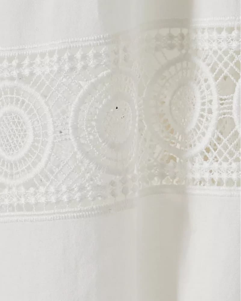 White Crochet Crop Top & Mini Skirt Set - Image 5