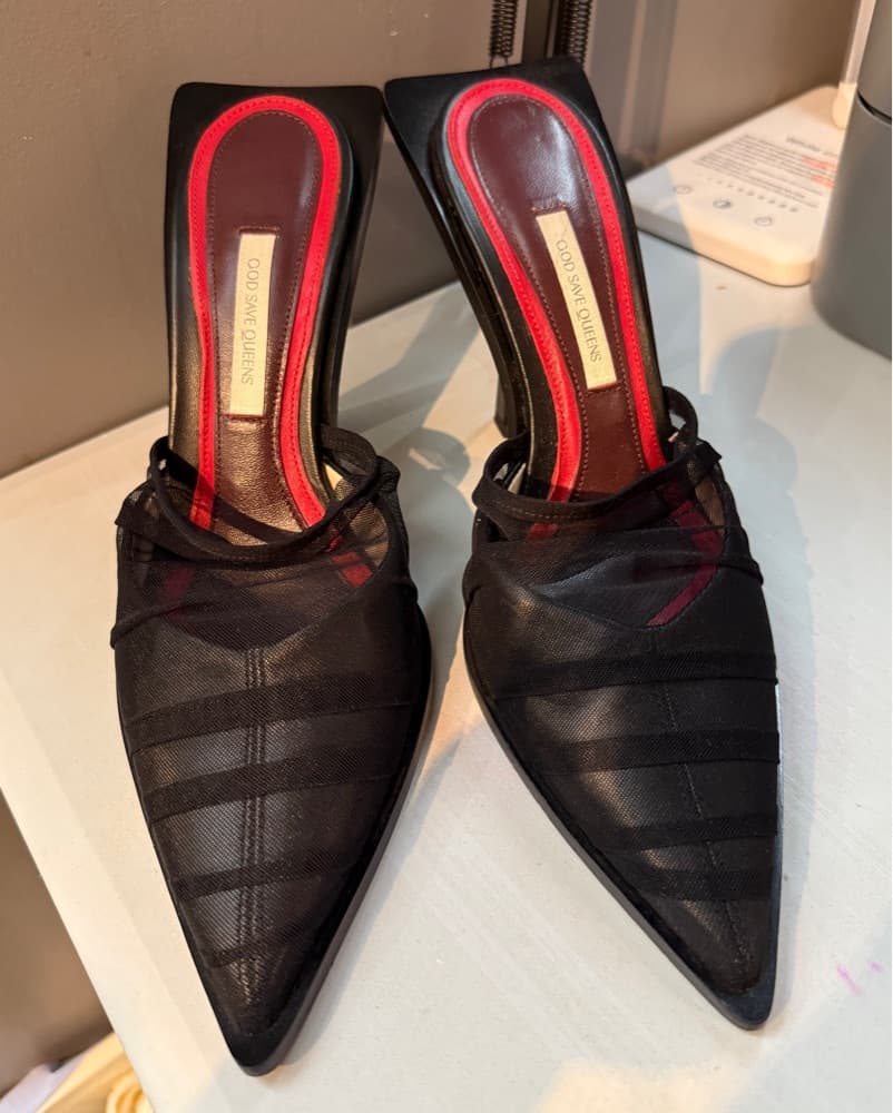 God Save Queens Heels - Image 1
