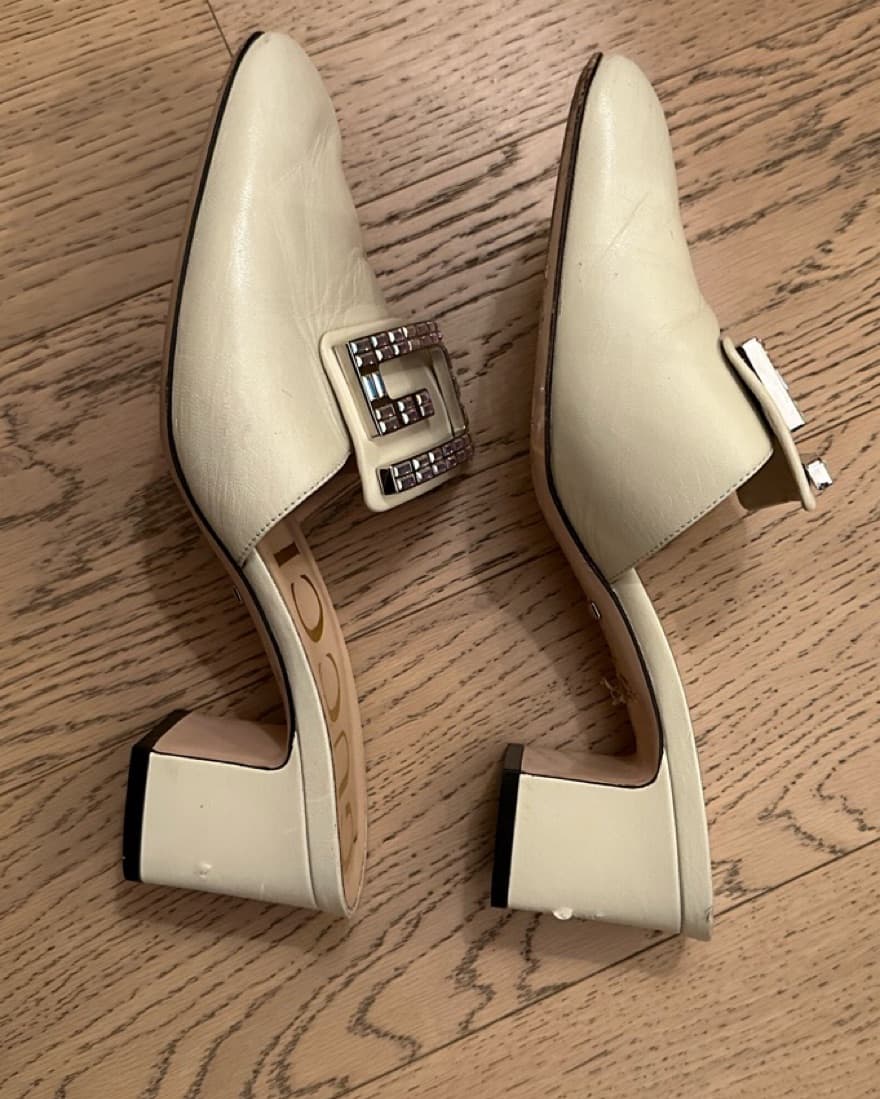 Gucci Heels - Image 2