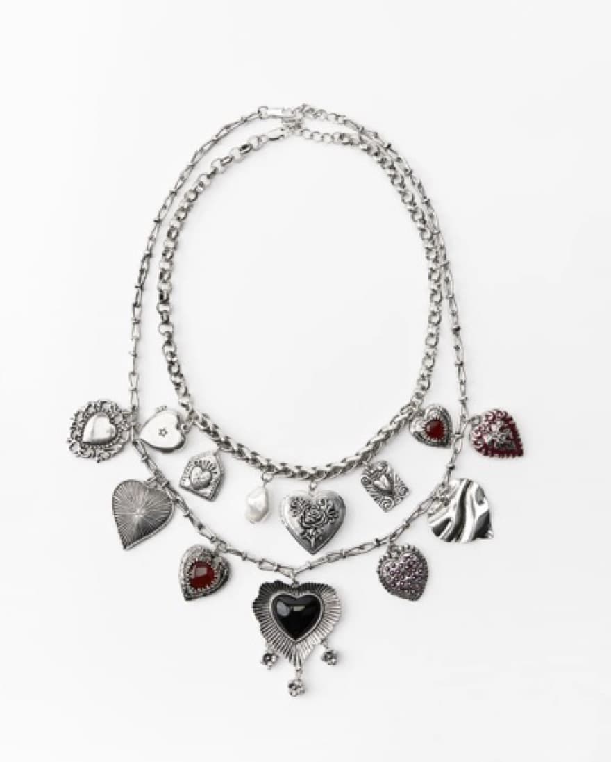 Silver heart charm neckalce - Image 1