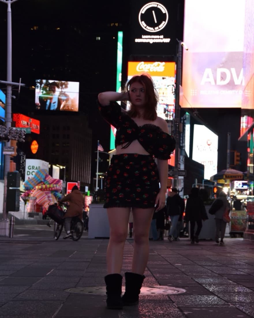 Lirika Matoshi Strawberry Set In Black - Image 5